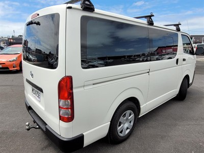 2019 Toyota Hiace - Thumbnail
