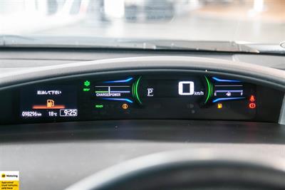 2017 Honda Jade - Thumbnail
