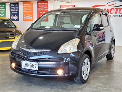 2005 Toyota Ractis - Thumbnail