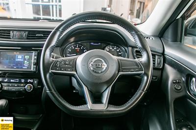 2018 Nissan X-Trail - Thumbnail