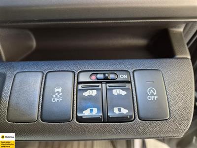 2015 Honda STEPWAGON - Thumbnail