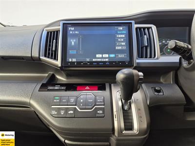 2015 Honda STEPWAGON - Thumbnail