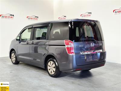 2015 Honda STEPWAGON - Thumbnail