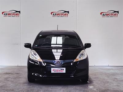 2013 Honda Fit Hybrid - Thumbnail