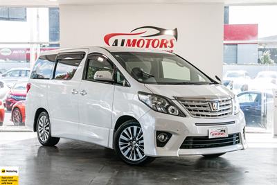 2015 Toyota Alphard - Thumbnail