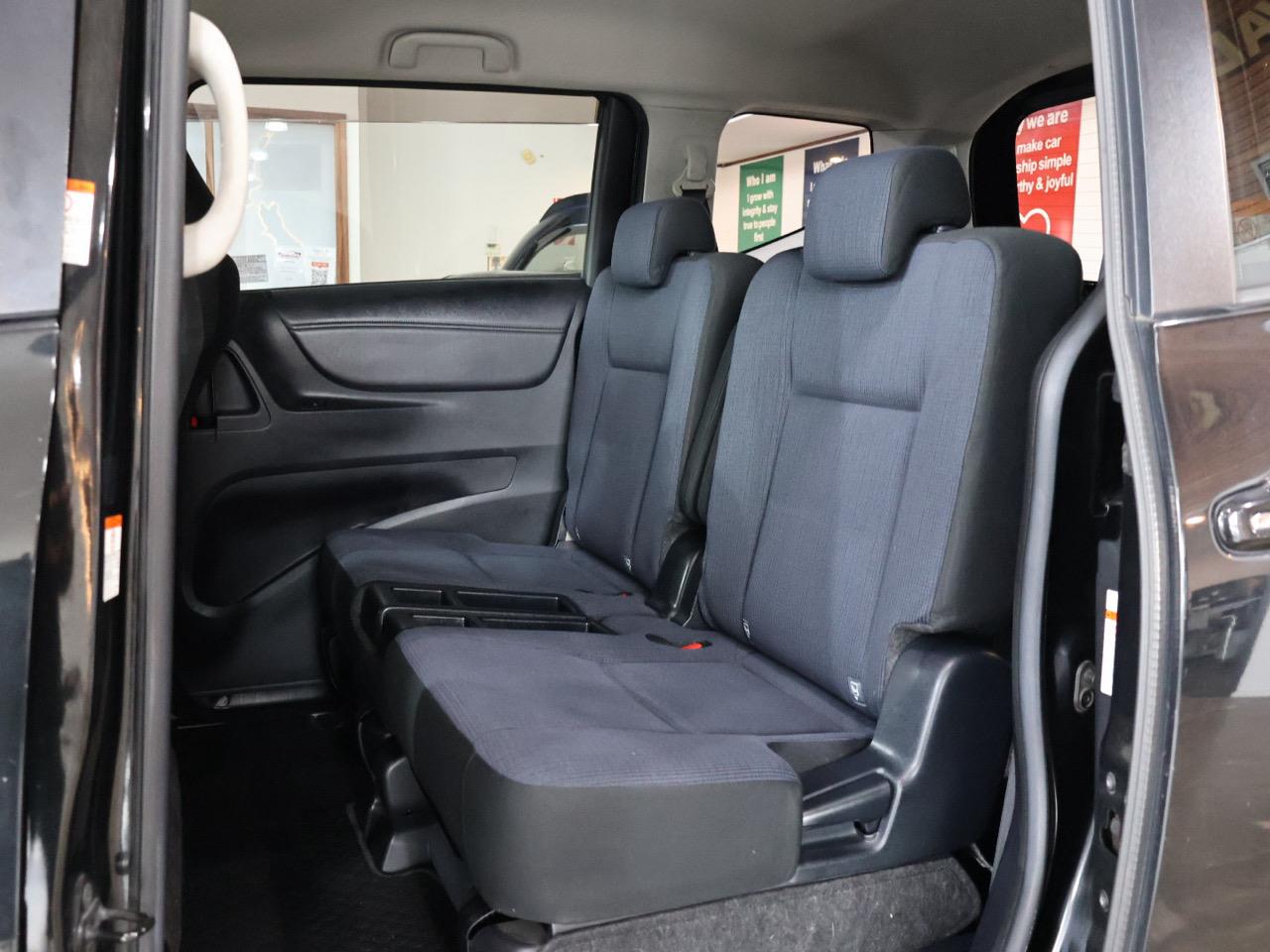 2015 Toyota Sienta