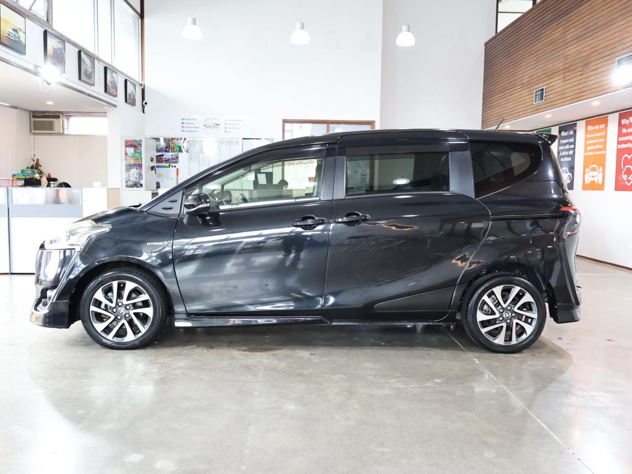 2015 Toyota Sienta