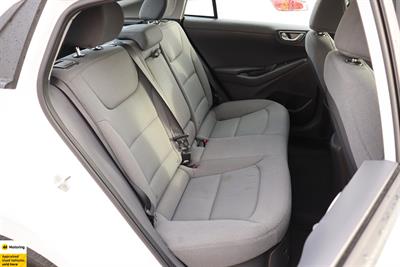 2022 Hyundai IONIQ - Thumbnail