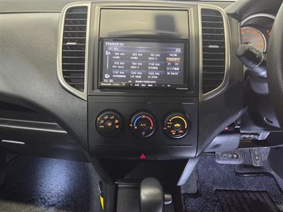 2016 Nissan Wingroad - Thumbnail