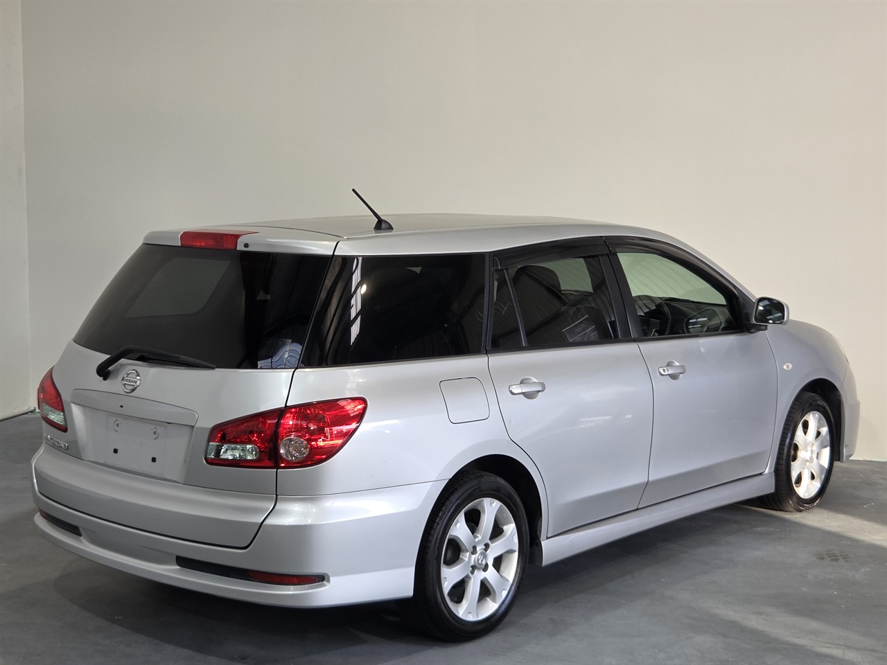 2016 Nissan Wingroad