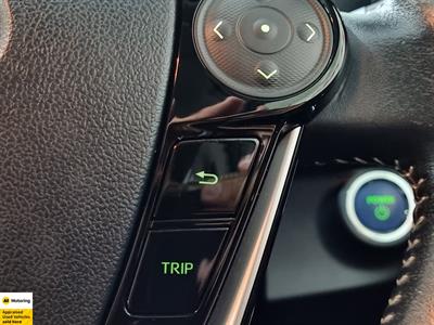 2018 Toyota Aqua - Thumbnail