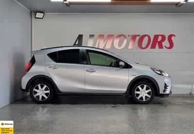 2018 Toyota Aqua - Thumbnail