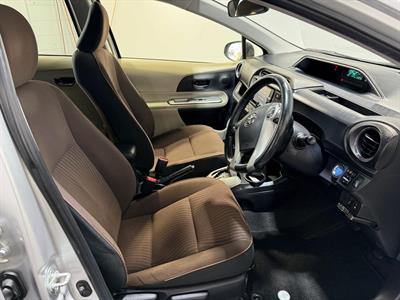 2012 Toyota Aqua - Thumbnail