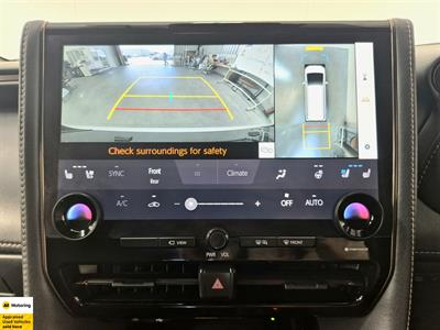 2025 Toyota Alphard - Thumbnail