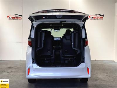 2025 Toyota Alphard - Thumbnail