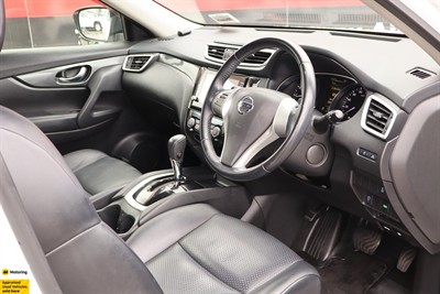 2015 Nissan X-Trail - Thumbnail