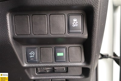 2015 Nissan X-Trail - Thumbnail