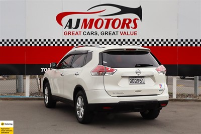 2015 Nissan X-Trail - Thumbnail