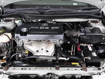 2005 Toyota Caldina - Thumbnail