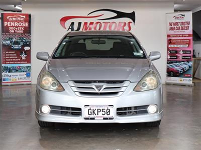 2005 Toyota Caldina - Thumbnail