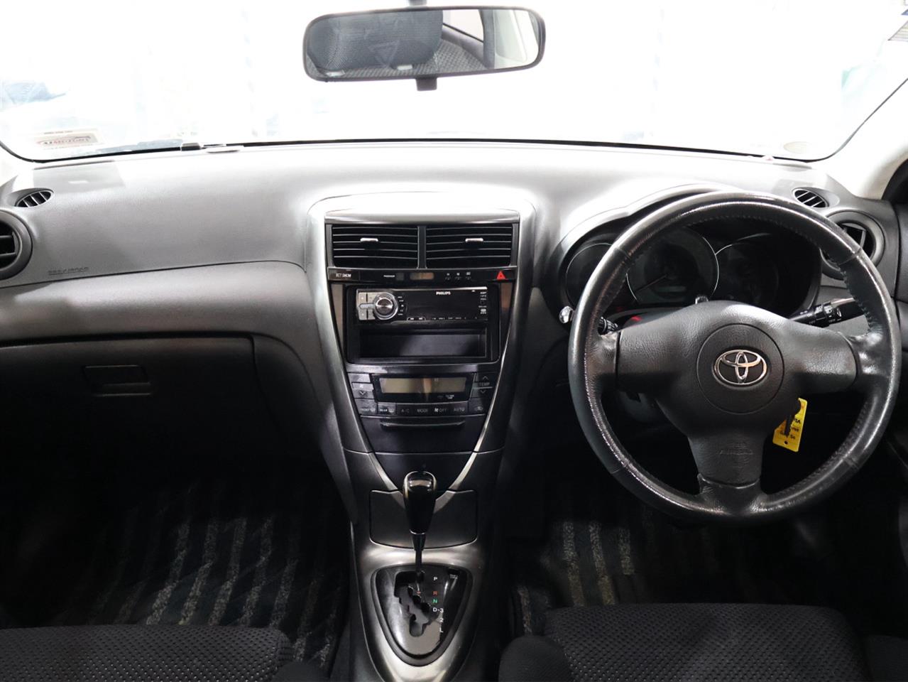 2005 Toyota Caldina
