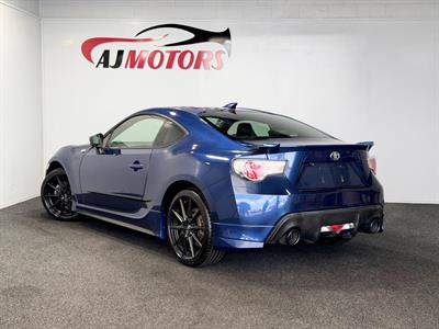 2012 Toyota 86 - Thumbnail