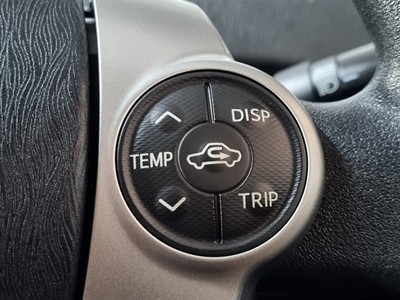 2012 Toyota Prius - Thumbnail