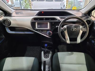 2014 Toyota Aqua - Thumbnail