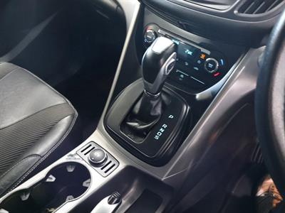 2017 Ford Kuga - Thumbnail