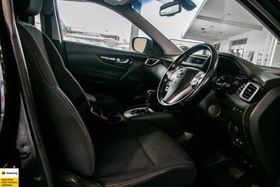 2017 Nissan Qashqai - Thumbnail