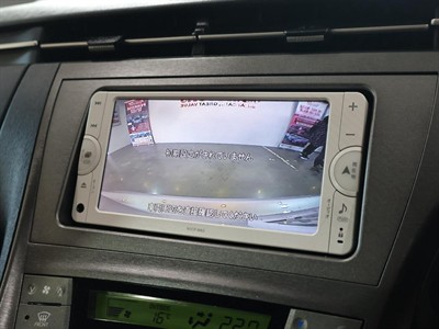 2012 Toyota Prius - Thumbnail