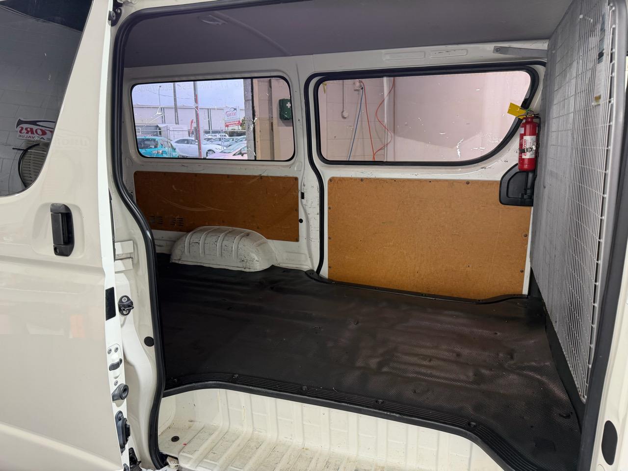 2015 Toyota Hiace