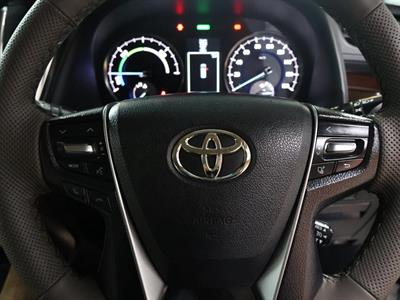 2015 Toyota Alphard - Thumbnail