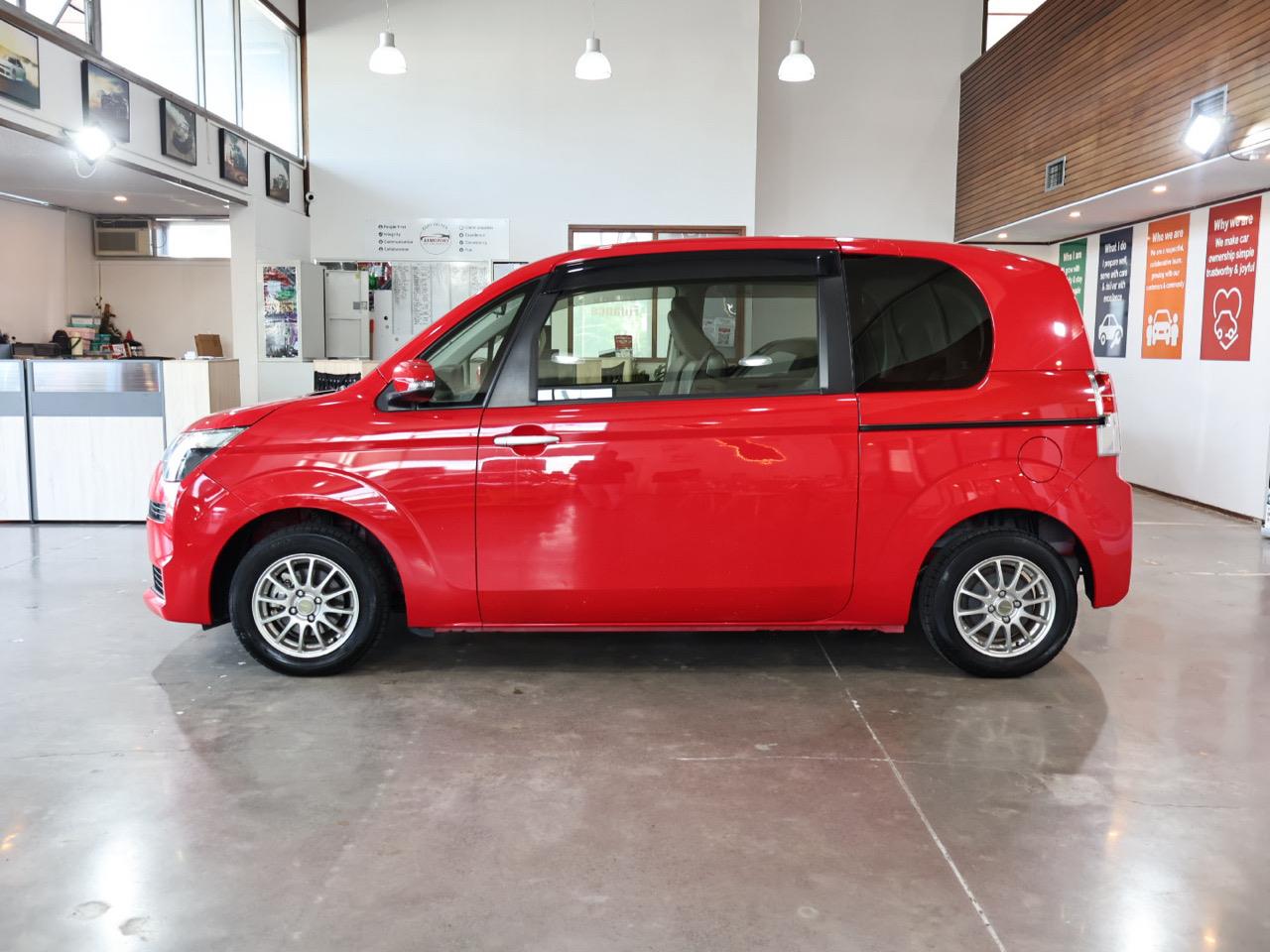 2015 Toyota Spade