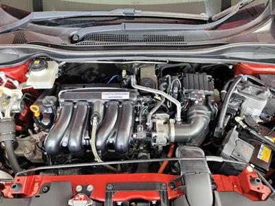 2016 Honda Vezel - Thumbnail