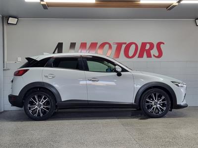 2017 Mazda CX-3 - Thumbnail