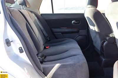 2009 Nissan Tiida - Thumbnail