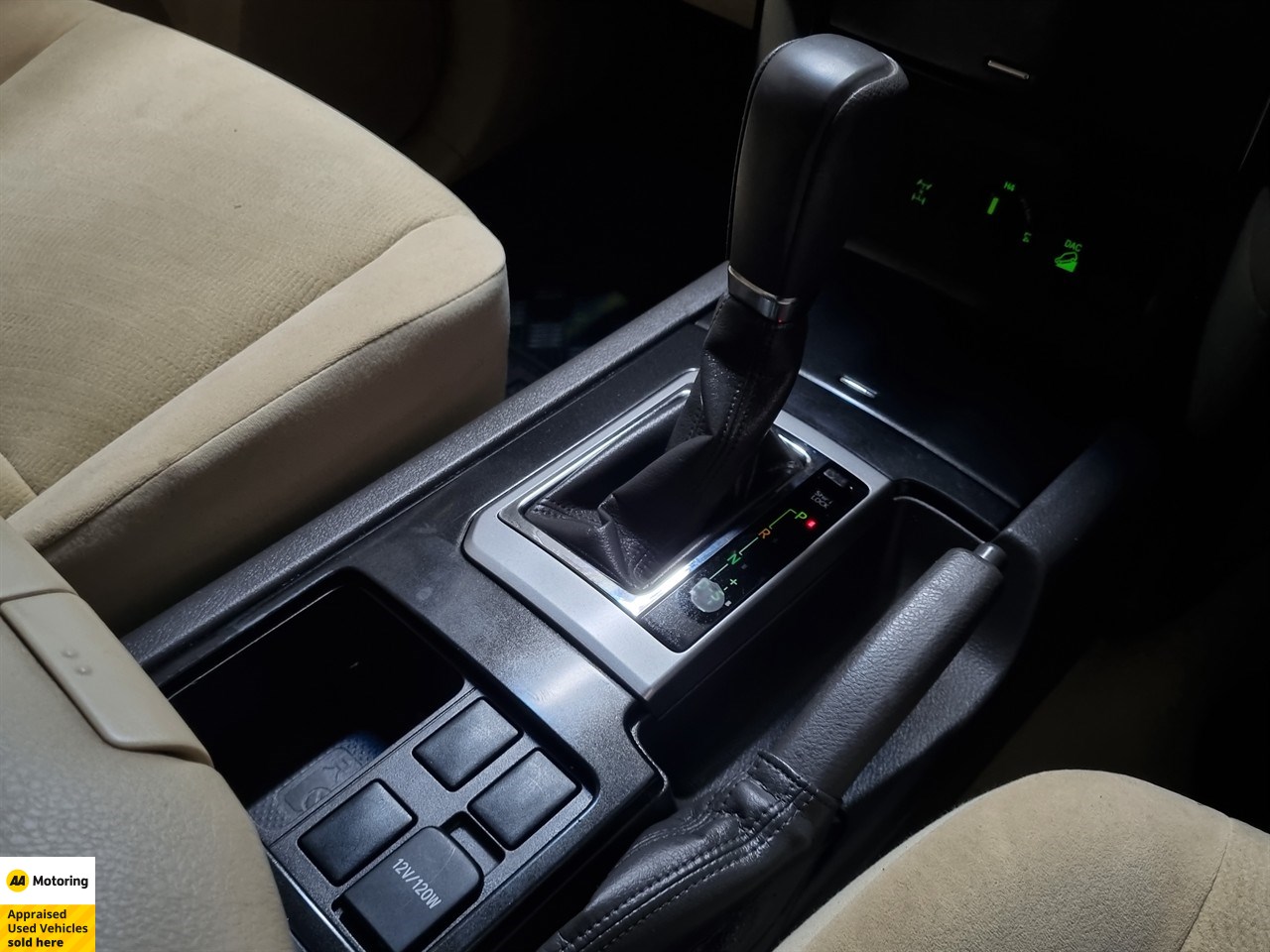 2015 Toyota Land Cruiser Prado