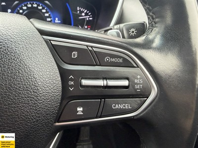 2020 Hyundai Santa Fe - Thumbnail