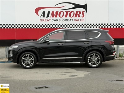 2020 Hyundai Santa Fe - Thumbnail