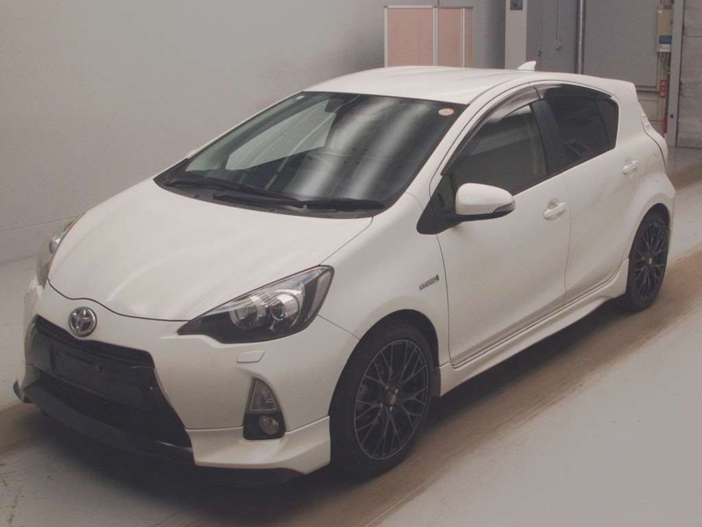 2013 Toyota Aqua