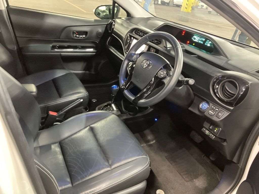 2013 Toyota Aqua