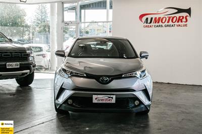 2017 Toyota C-HR - Thumbnail