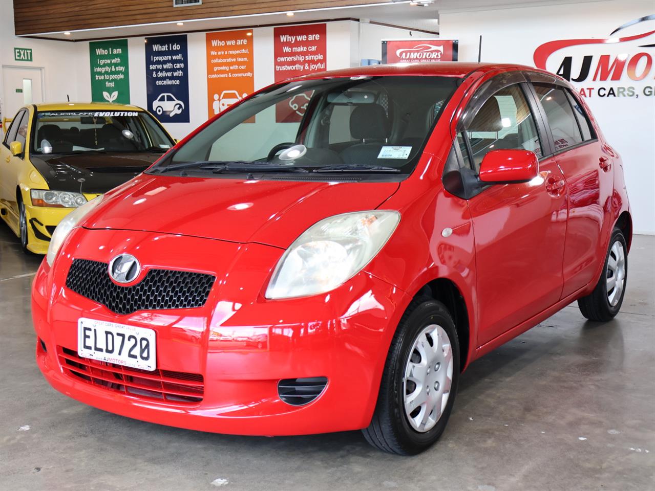 2005 Toyota Vitz