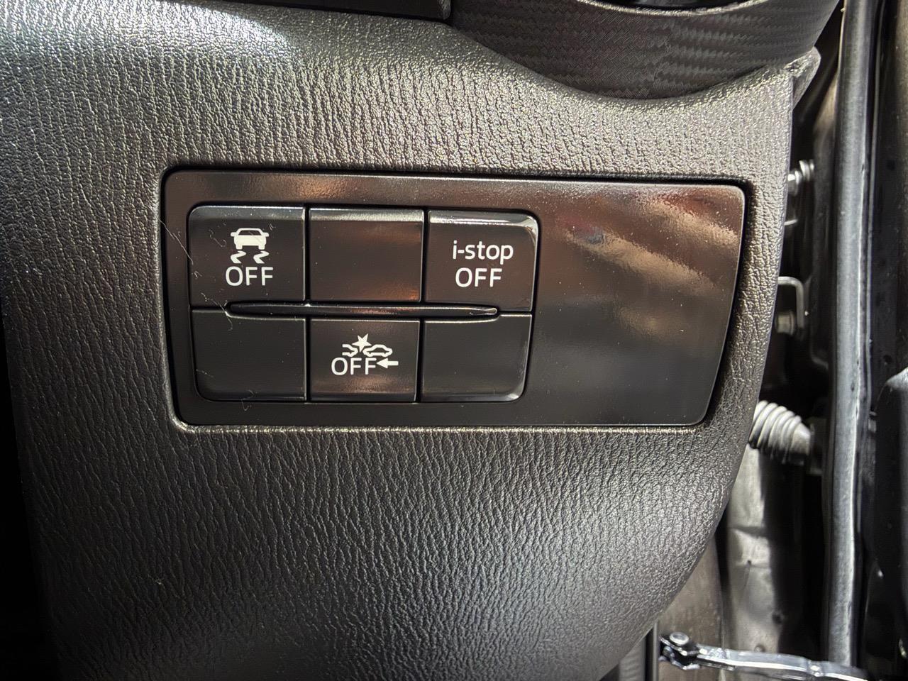 2015 Mazda Demio