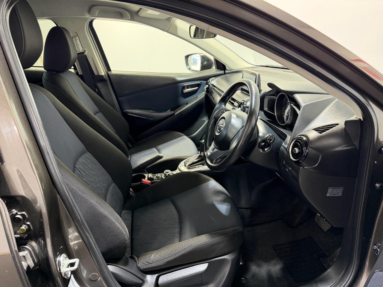 2015 Mazda Demio