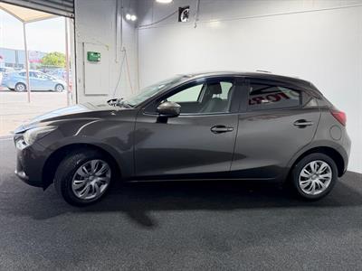 2015 Mazda Demio - Thumbnail