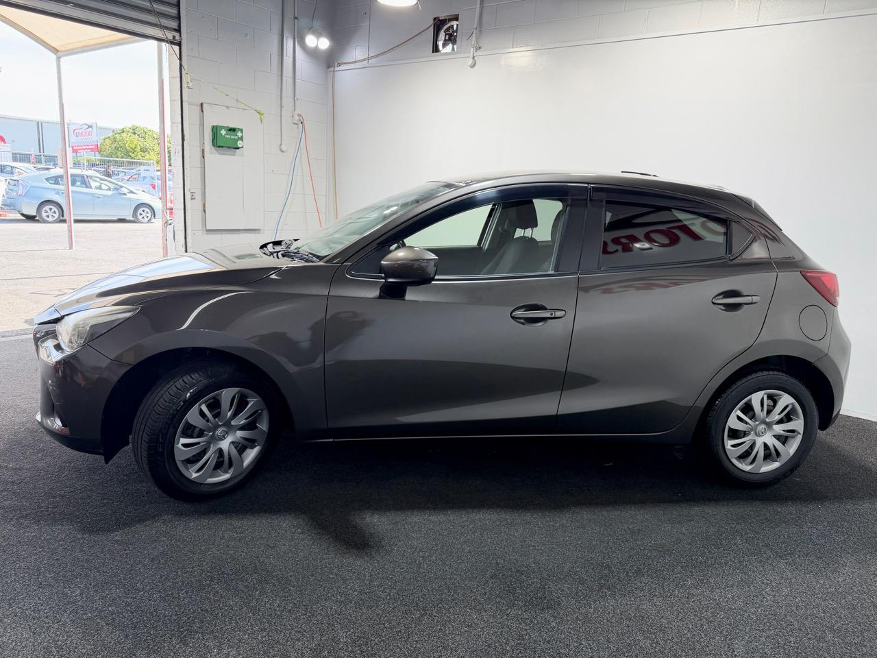 2015 Mazda Demio