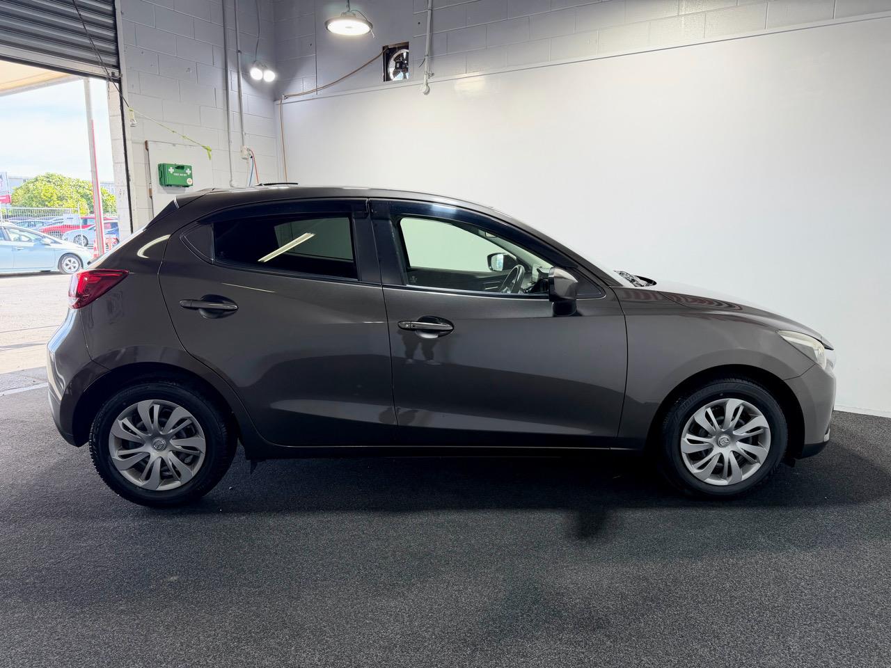 2015 Mazda Demio