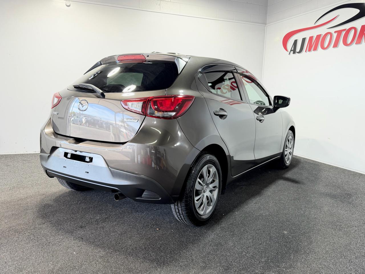 2015 Mazda Demio